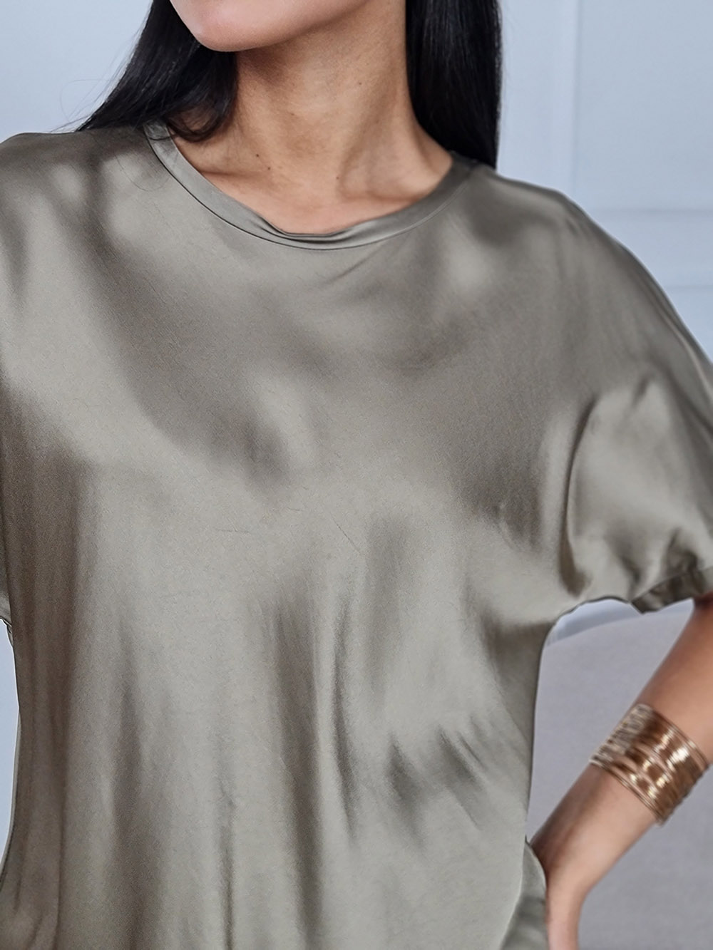 Футболка CLOTHÉ шелковистая вискоза тауп, фотография №4