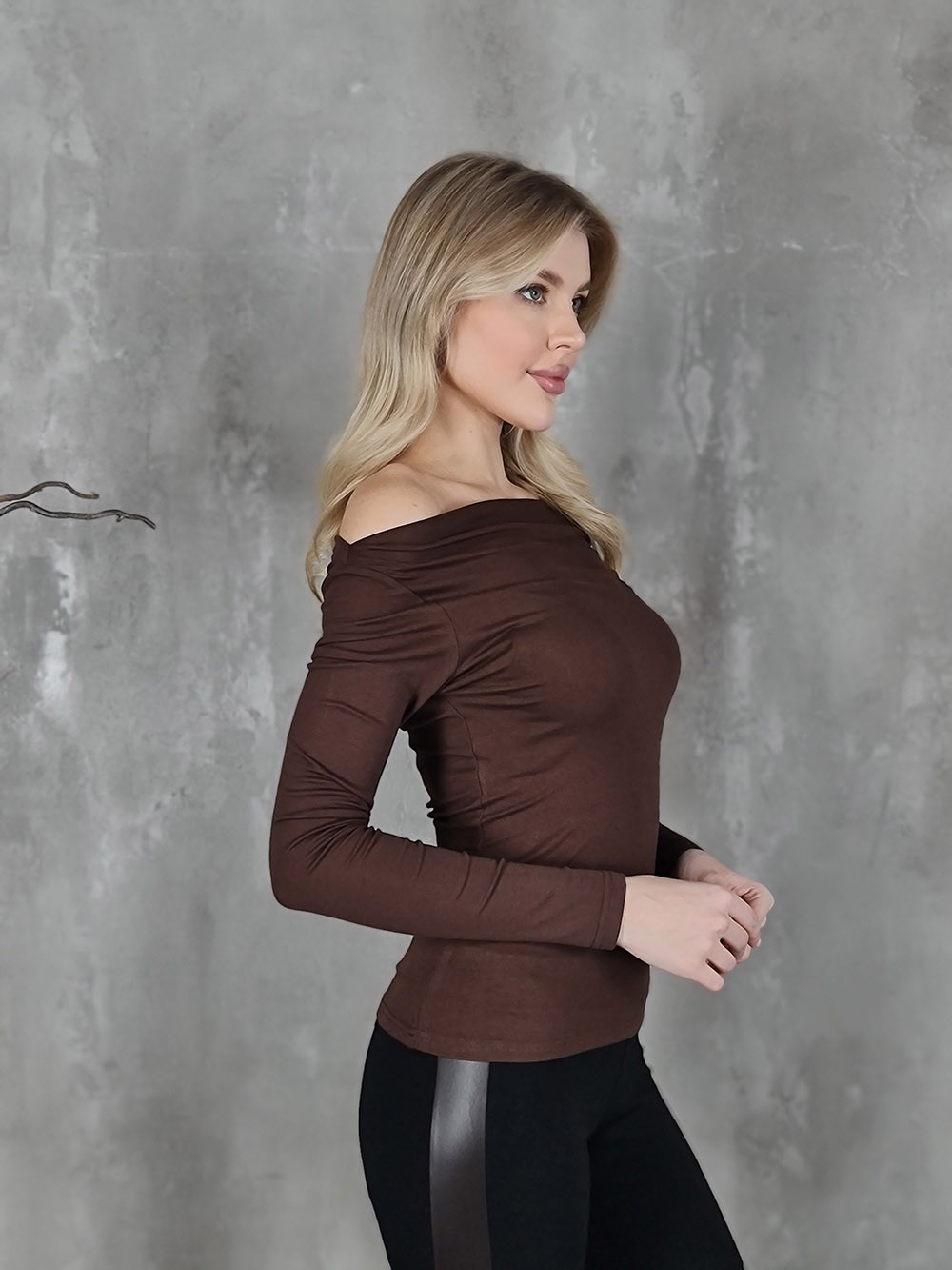 Лонгслив My Star Collection вырез лодочка шоколад, фотография №2