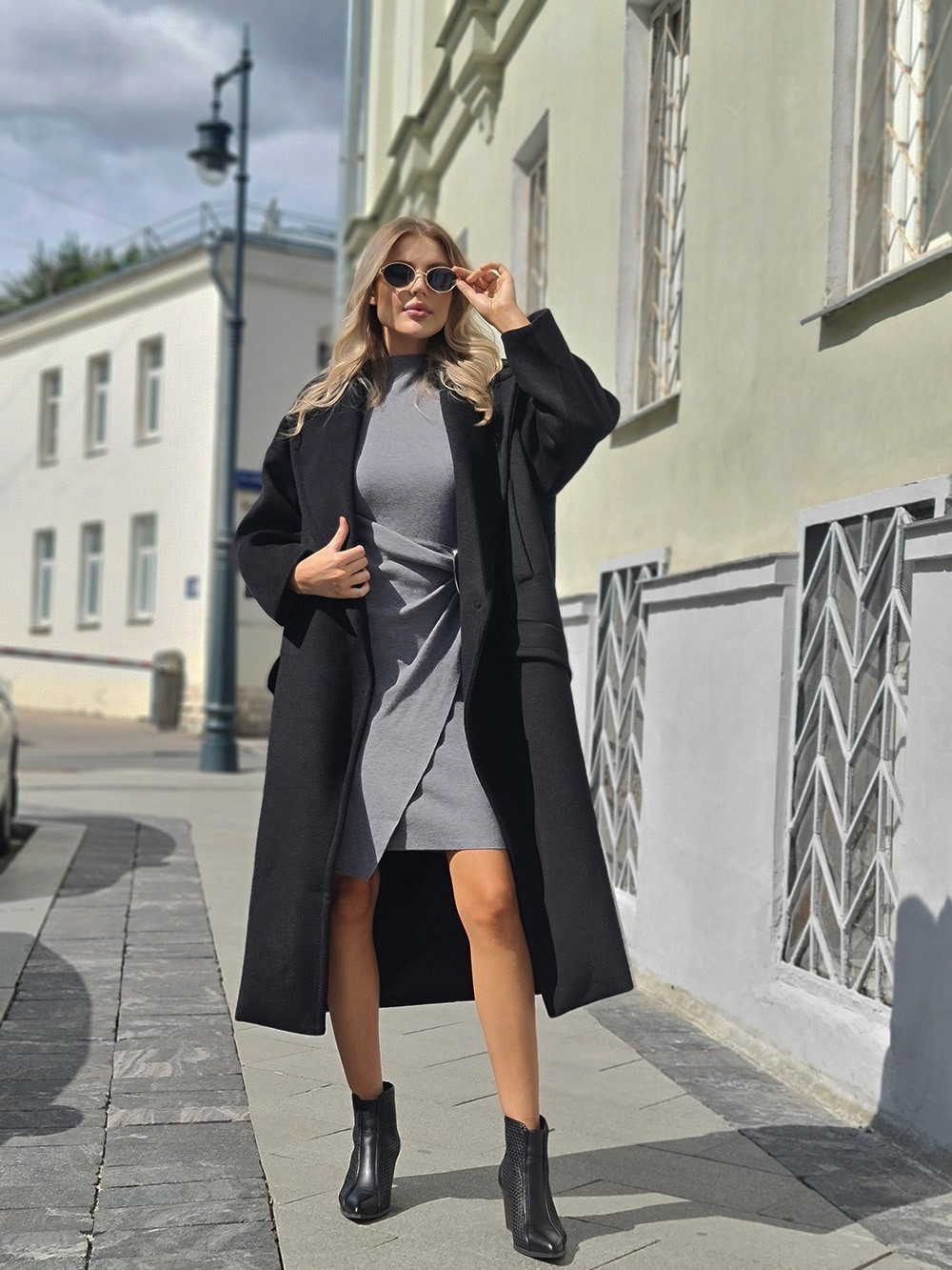 Пальто Imperial oversize с карманами чёрное, фотография №1