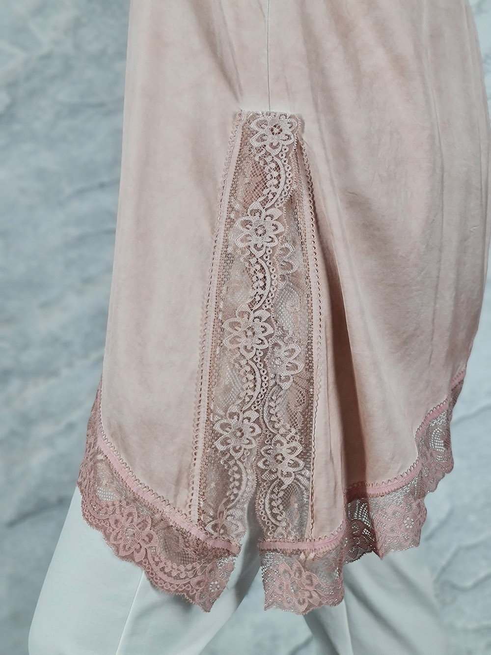 Топ WI&CO удлиненный с кружевом пудра, фотография №4