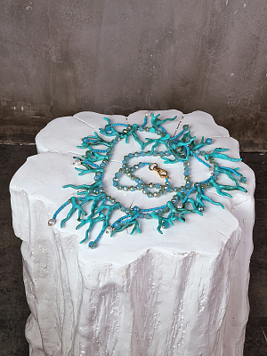 Ожерелье Kontatto бисер и бусинки бирюзовое
