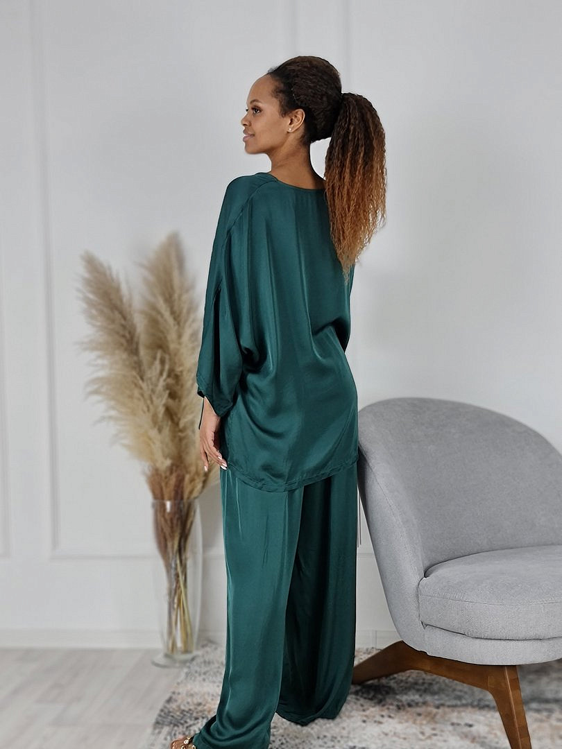 Костюм Zelante атласный рубашка и брюки тёмно-зелёный, фотография №5