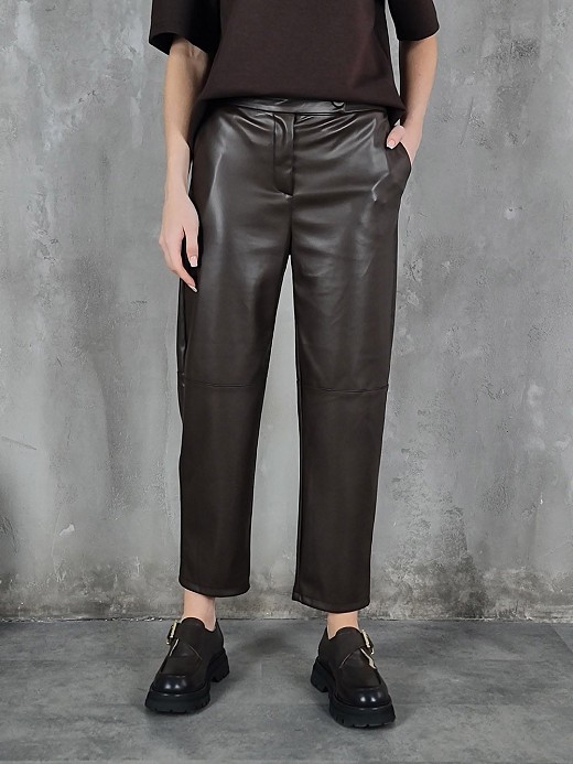 Брюки imperial экокожа на пуговице строчка поперек шоколад