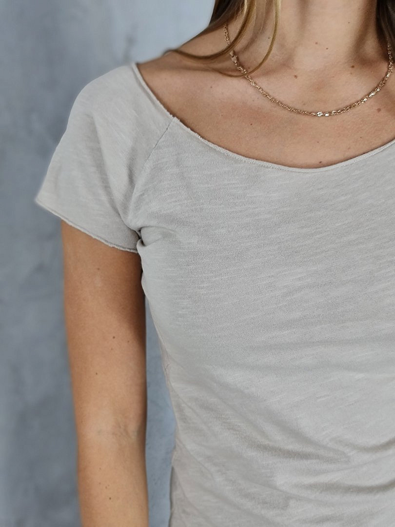 Футболка Kontatto приталенная бежевая, фотография №3