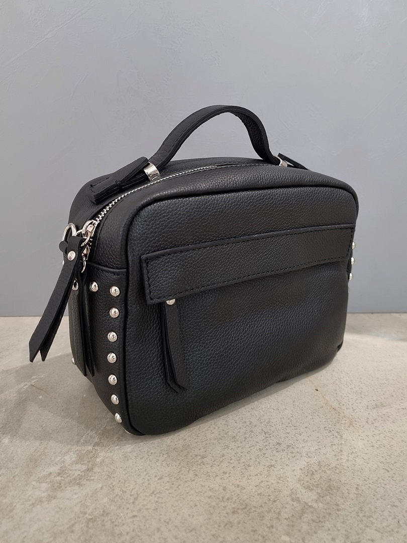 Сумка My Little Italy с круглыми клёпками чёрная, фотография №1