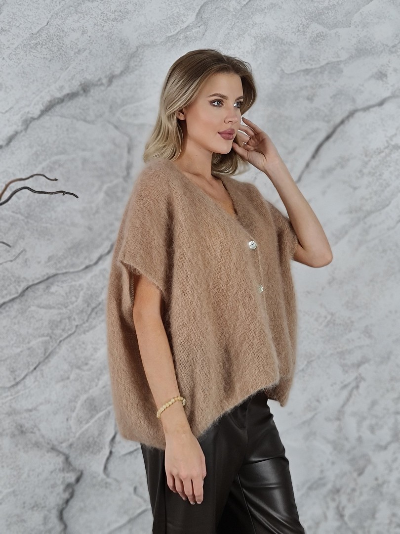 Жилет Elegance kid мохер песочный, фотография №3