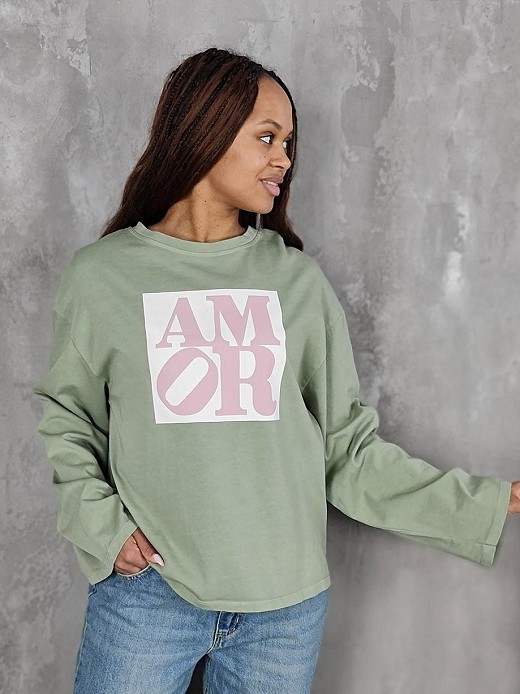 Лонг MIHO'S с надписью "AMORE" оливковый