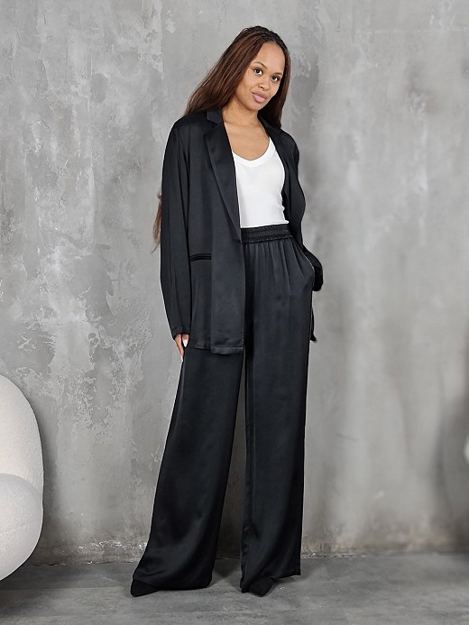 Костюм Atelier Emi рубашка + брюки с стразами на брюках черный