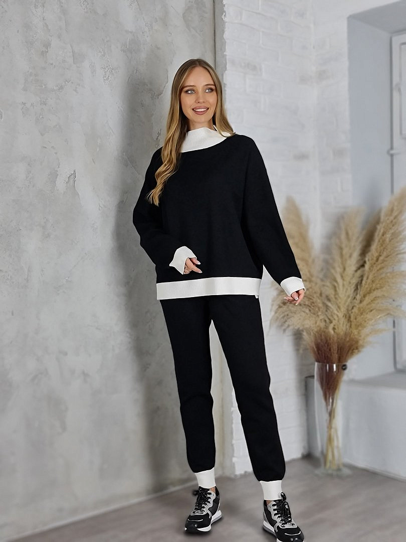 Костюм Melany двухцветный джемпер и брюки молочный/чёрный, фотография №1