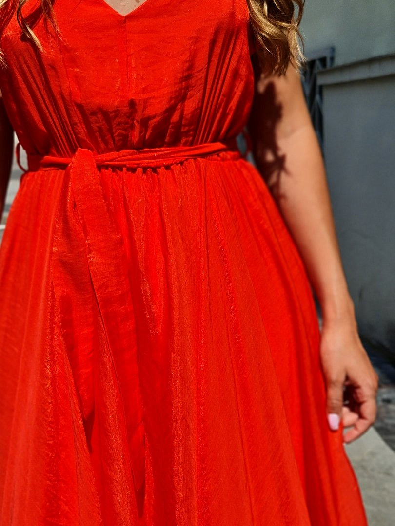 Платье Souvenir на тонких лямках с ассиметричным подолом красное, фотография №5