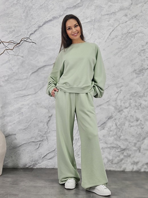 Костюм MOOIJ с блестками свитшот и брюки салатовый