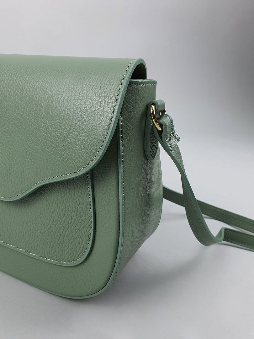 Сумка My Little Italy с кисточкой нежно-зелёная, фотография №4