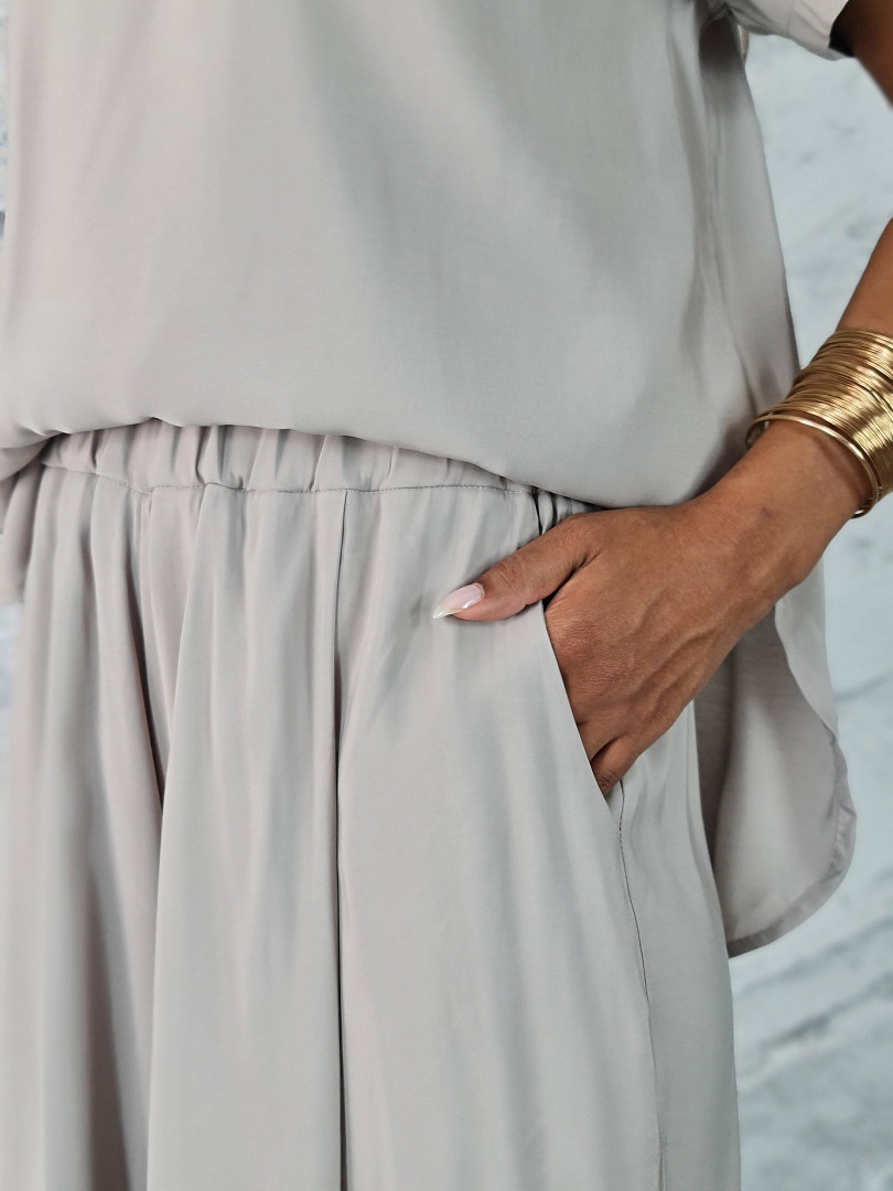 Костюм CLOTHÉ футболка и брюки тауп, фотография №4