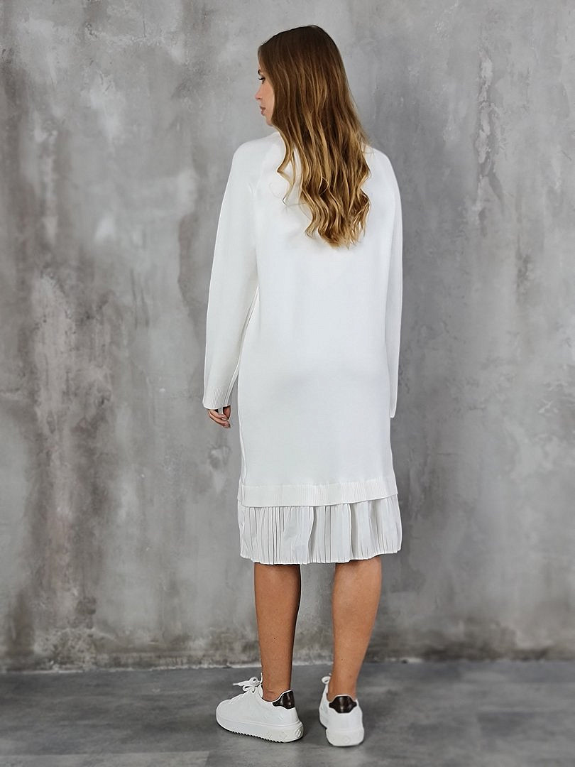 Платье Melany трикотажное с атласной плиссированной юбочкой белое (молочное), фотография №4