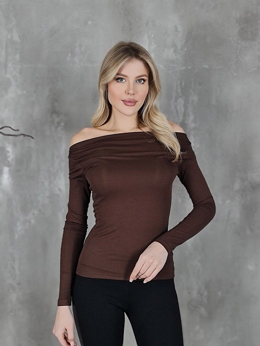 Лонгслив My Star Collection вырез лодочка шоколад