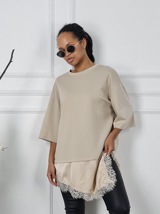 Туника BluRoyal с атласной вставкой бежевая