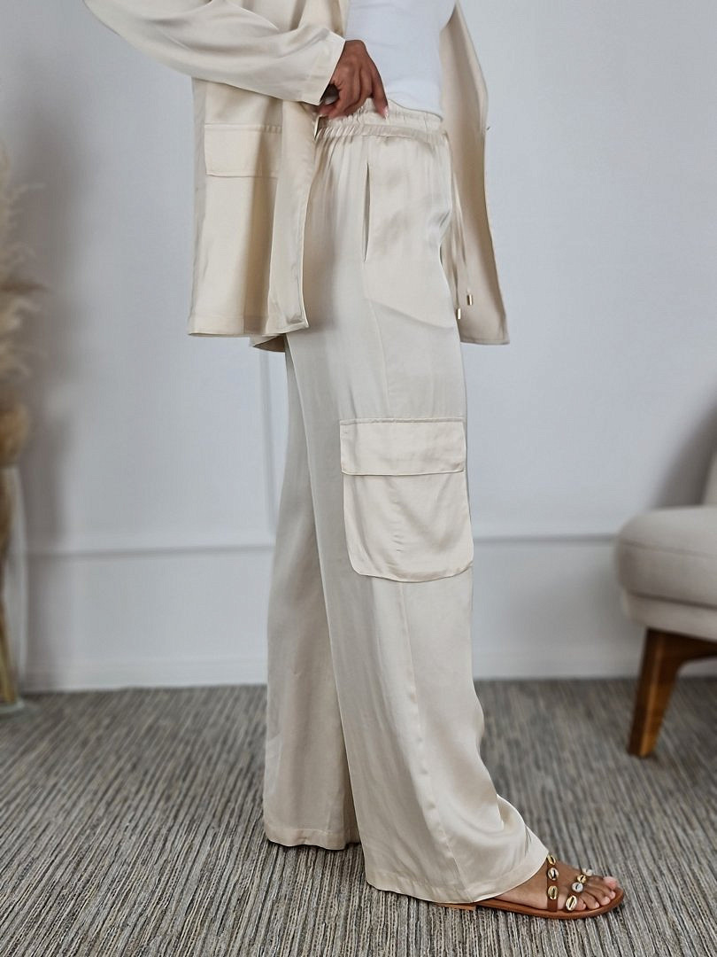 Костюм CLOTHÉ атласный рубашка и брюки молочный, фотография №5