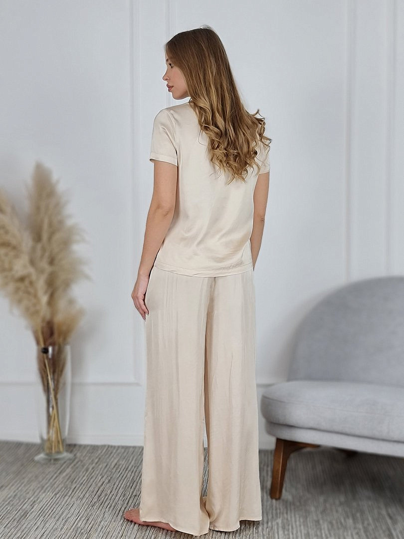 Костюм Vicolo атласный футболка и брюки песочный, фотография №6