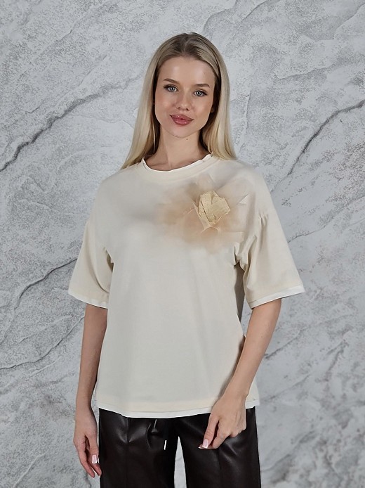 Футболка MIHO'S фатиновый цветок на груди кремовая