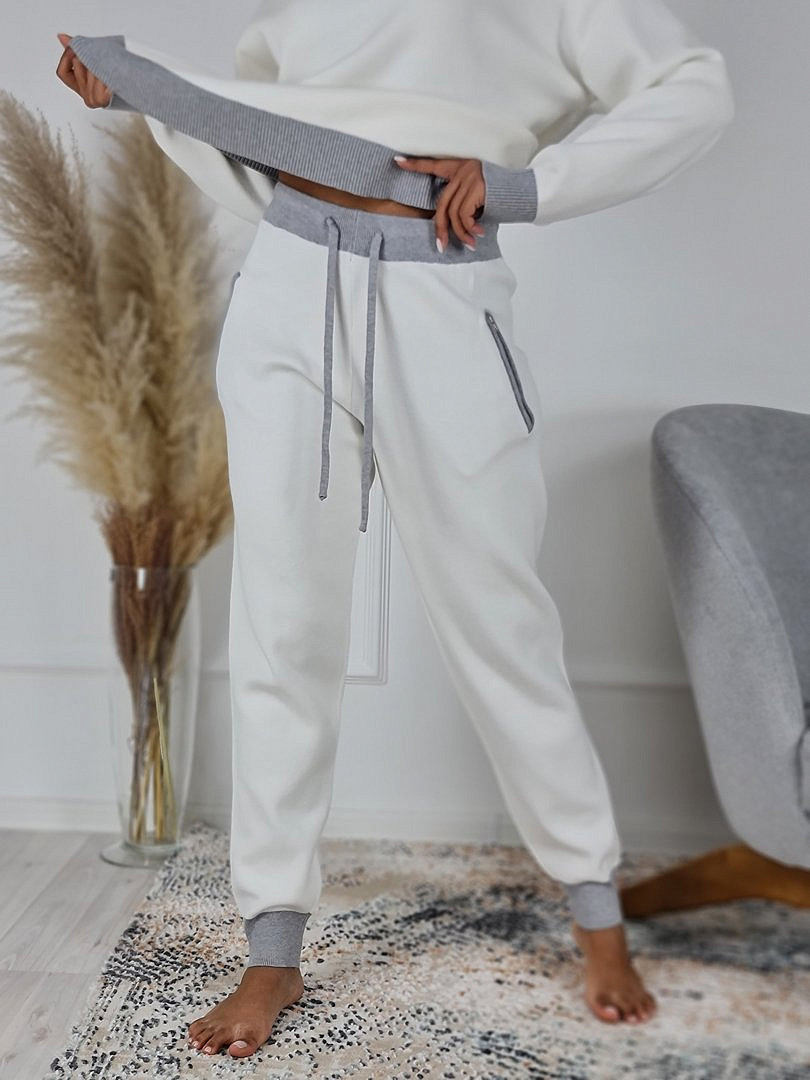 Костюм Melany двухцветный джемпер и брюки молочный/серый, фотография №5