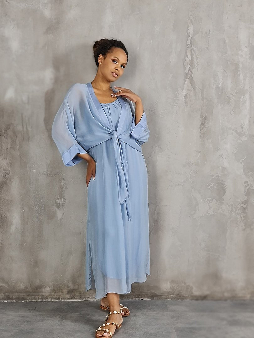 Накидка CLOTHÉ шёлковая короткая с завязками голубая, фотография №3