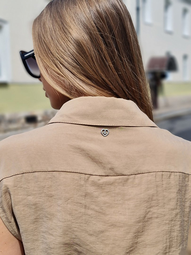 Платье Please мини без рукавов с тонким ремешком песочное, фотография №3