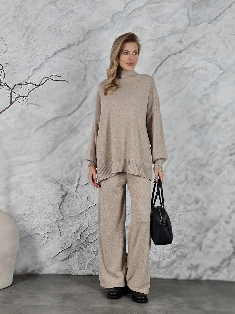 Костюм Clothé трикотажный джемпер и широкие брюки бежевый , фотография №1