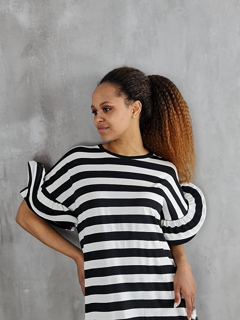 Платье Vicolo макси в полоску с объёмными рукавами белое, фотография №3