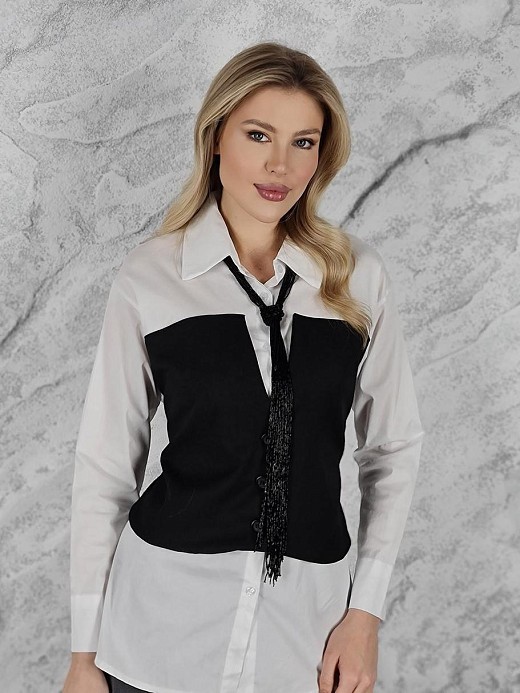 Ожерелье из бисера с узлом черное