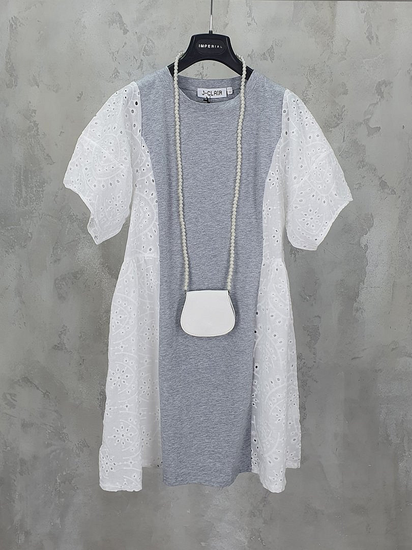 Платье J-Clair с ажурными вставками и сумочкой серое, фотография №5