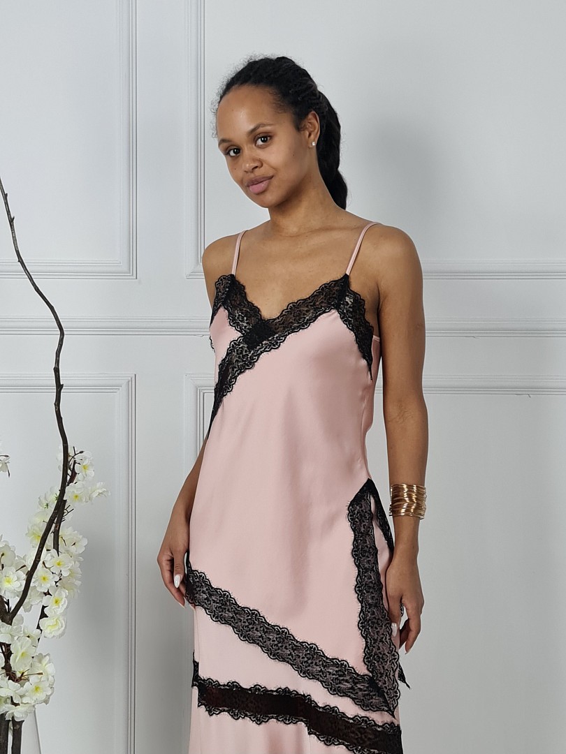 Топ Imperial с черным кружевом пудра, фотография №1