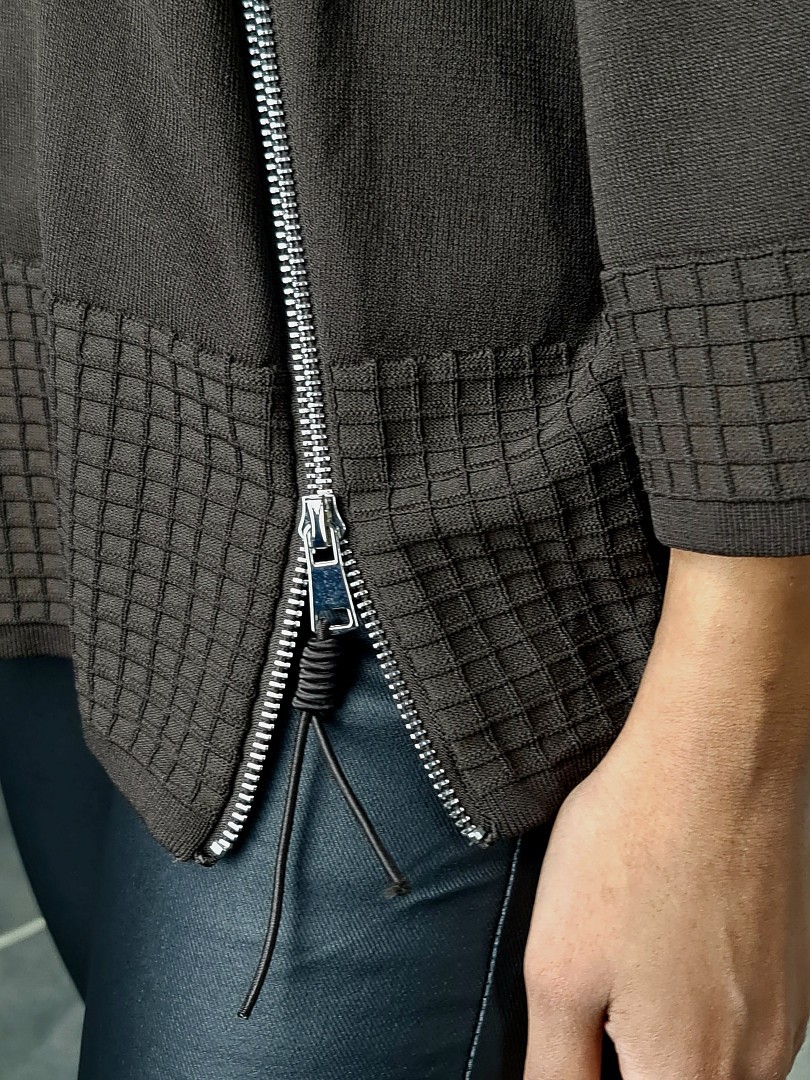 Джемпер BEAUTY WOMEN с декором молния шоколад, фотография №3