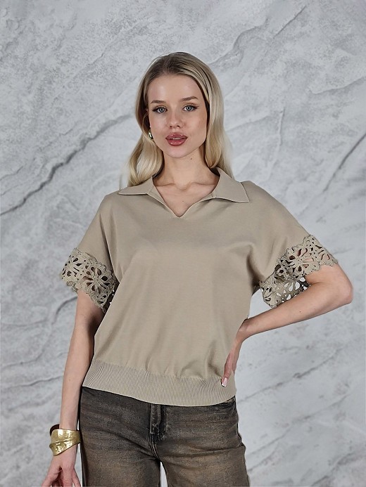 Поло Lara с вышивкой короткий рукав бежевое