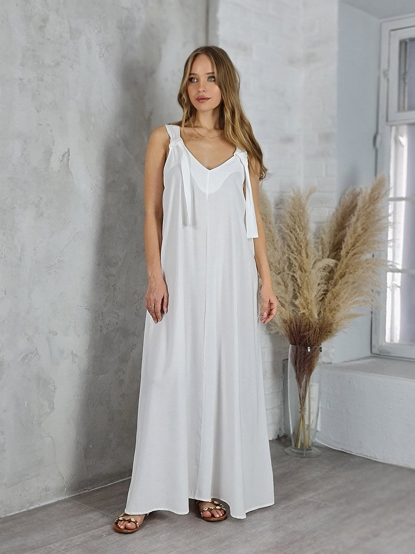 Сарафан CLOTHÉ с карманами и лаямками на завязках белый  , фотография №2