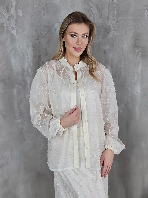 Блузка Atelier Emi с вышивкой рюши и майка молочная