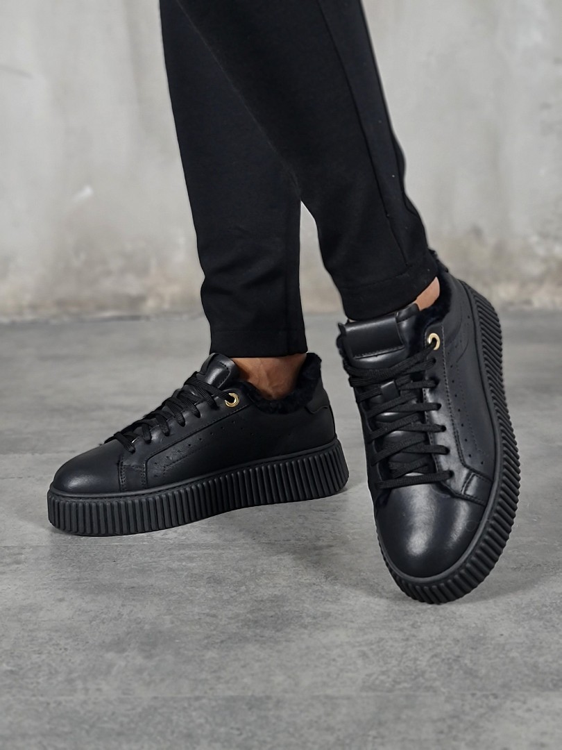 Кроссовки L'Estrosa утепленные черные, фотография №2