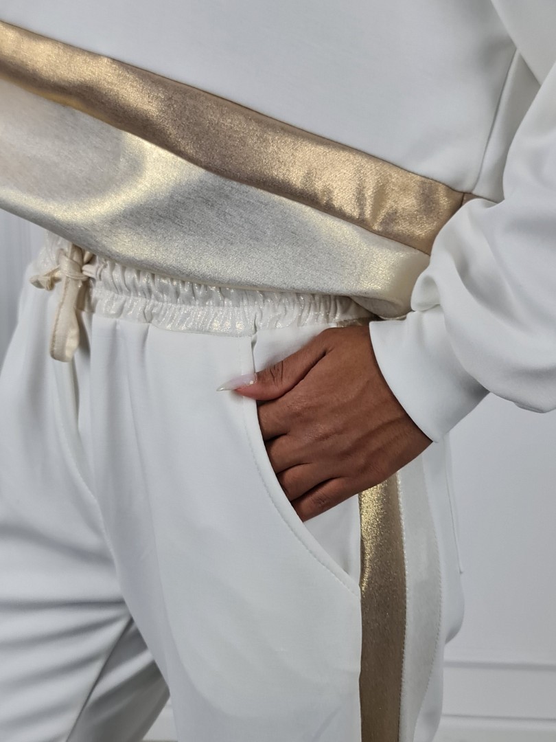 Костюм LIVAN'S брюки свитшот с золотыми полосками молочный, фотография №4