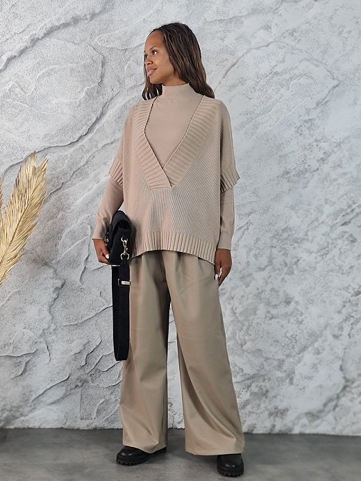Костюм-тройка BEAUTY WOMEN трикотажный жилет водолазка брюки бежевый