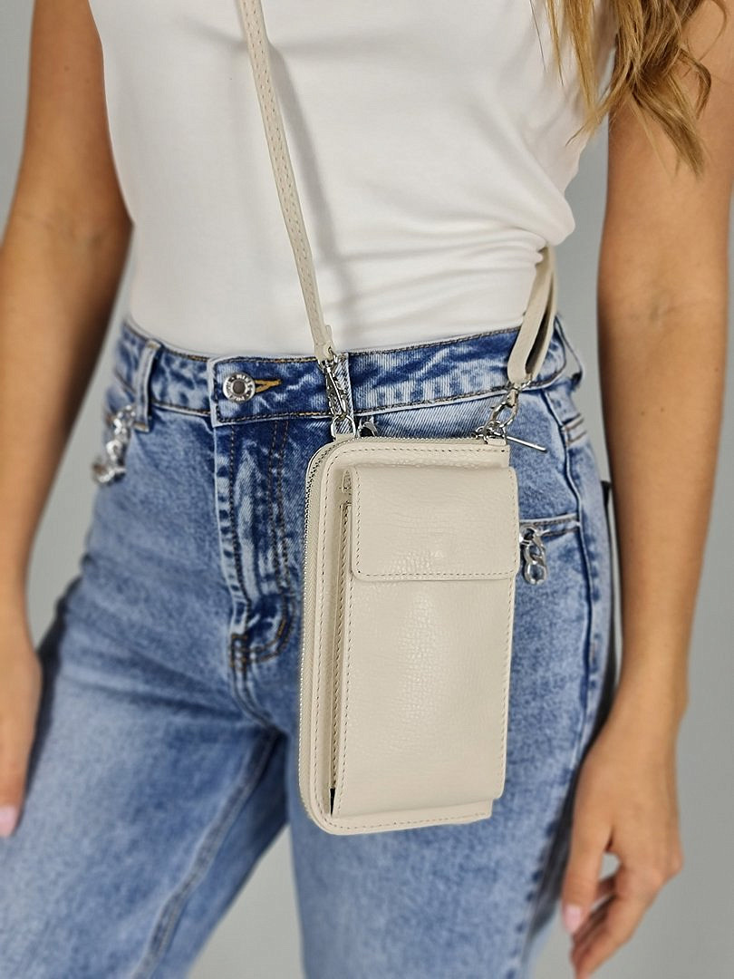 Сумка-клатч My Little Italy на ремешке бежевая, фотография №2