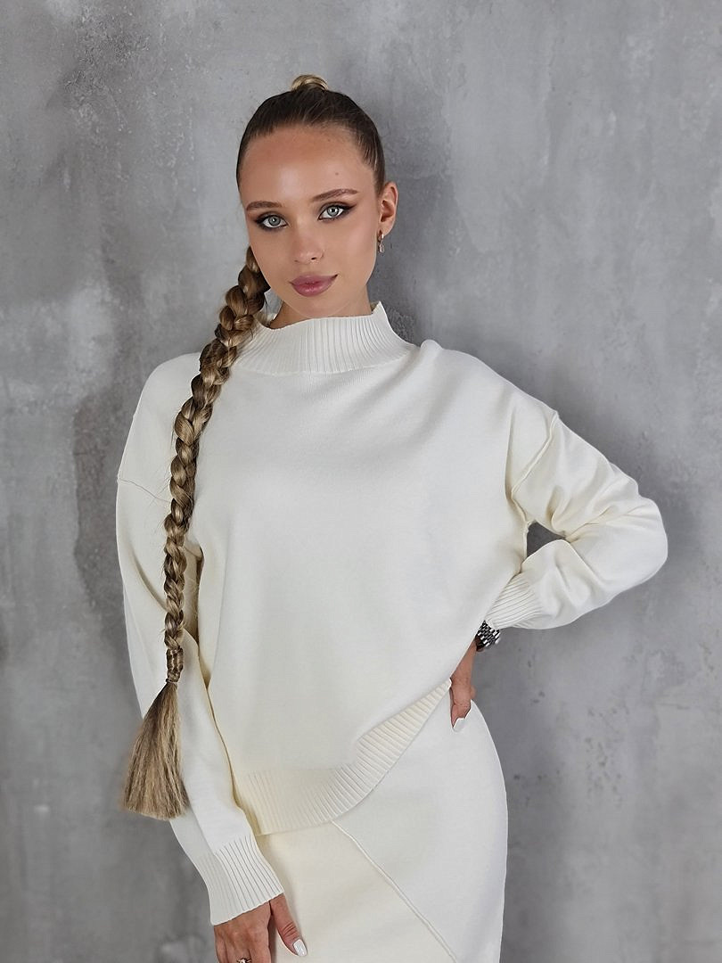 Костюм Lara джемпер и юбка со швами белый (молочный), фотография №3